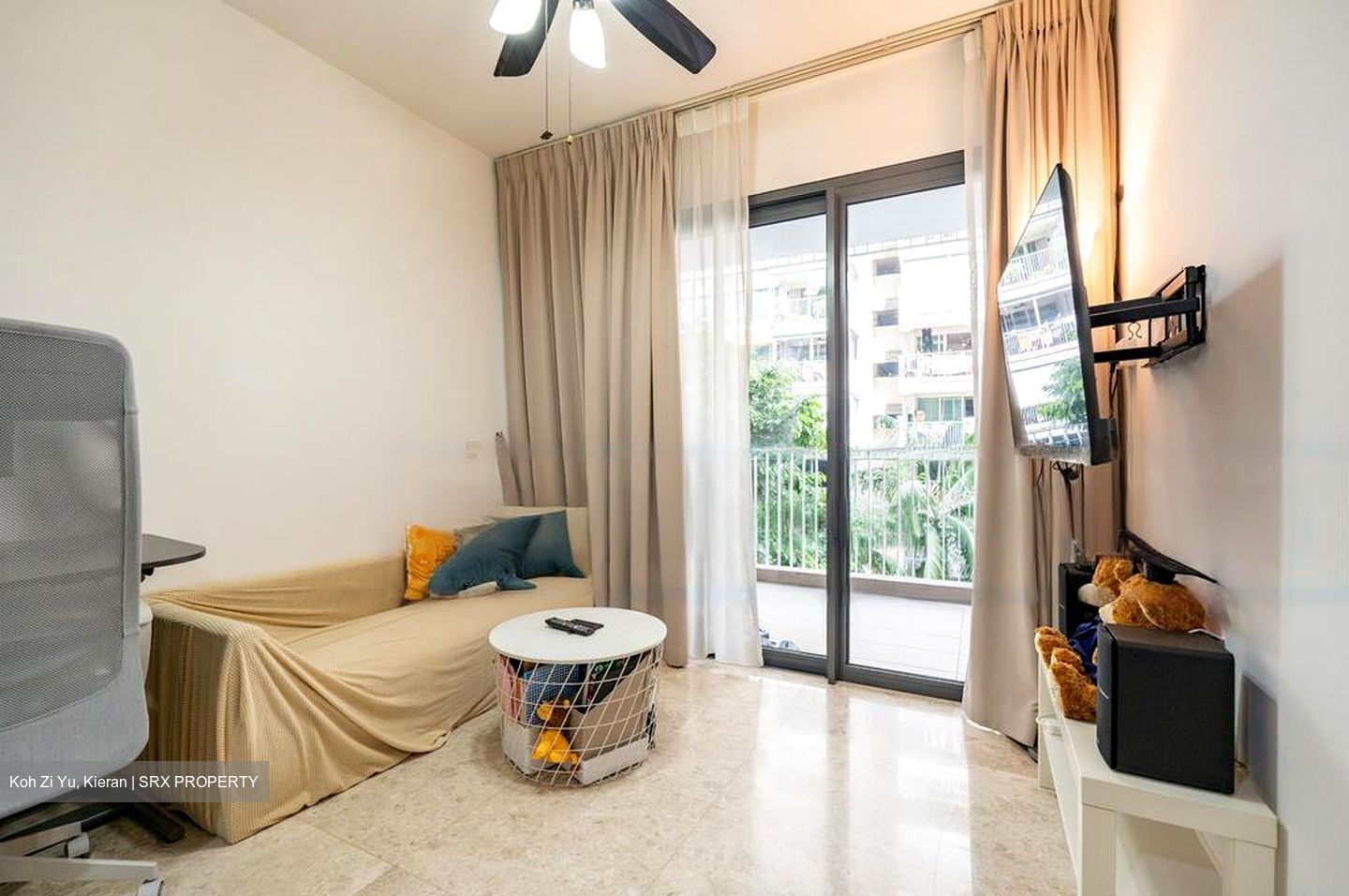 The Lakefront Residences (D22), Condominium #472849511